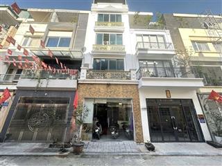 Siêu phẩm văn phú  1 căn duy nhất  16 tỷ  thang máy chờ  nhanh tay mới còn ạ  lv trực tiếp chủ