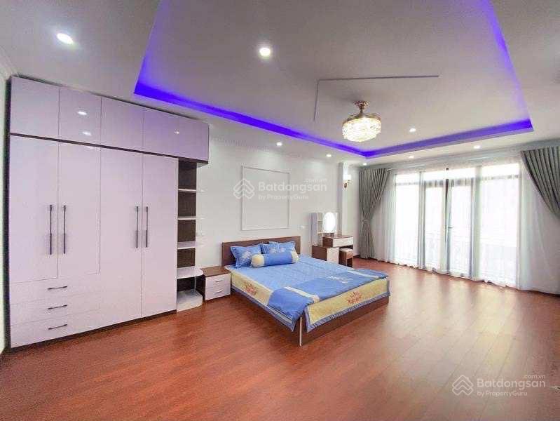 Bán nhà đấu giá hà đông50m27t11.5 tỷ thang máythông sàntrung tâmdân cư văn minhchủ thiện chí
