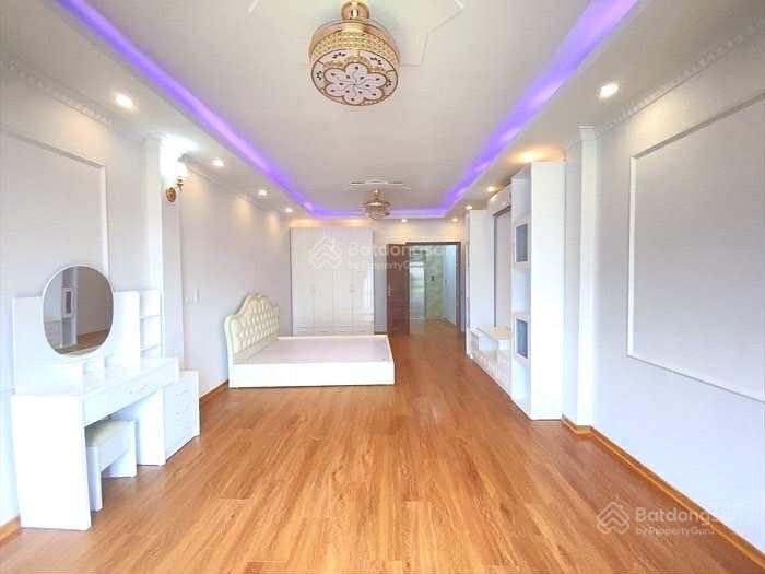 Bán nhà đấu giá hà đông50m27t11.5 tỷ thang máythông sàntrung tâmdân cư văn minhchủ thiện chí