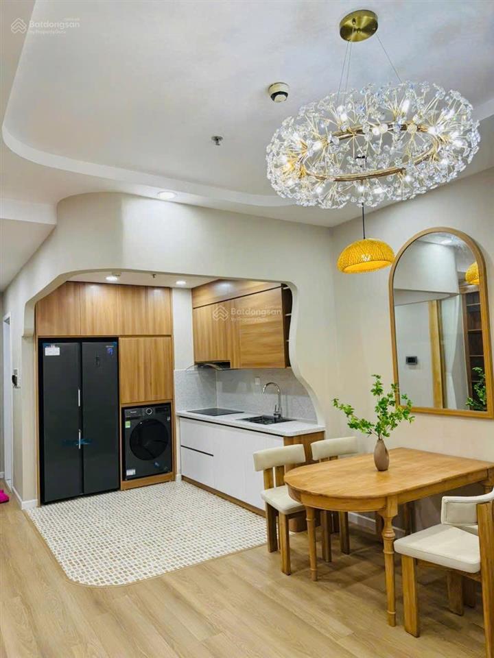 Bán gấp căn hộ 2pn toà t6 bc nam có slot ô tô như ảnh.  0862 228 ***