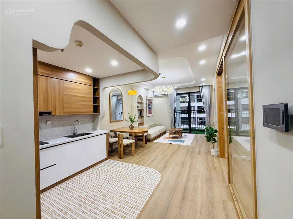 Bán gấp căn hộ 2pn toà t6 bc nam có slot ô tô như ảnh.  0862 228 ***