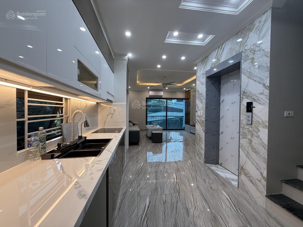 Bán nhà trương định  hoàng mai  42m  6 tầng  thang máy  căn góc 2 thoáng vĩnh viễn  12.2 tỷ