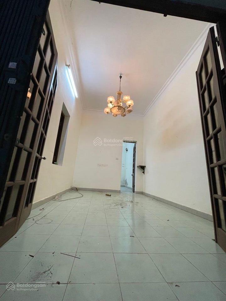 Bán nhà phân lô giáp bát  ô tô vào nhà mặt tiền đẹp  45m  12.96 tỷ
