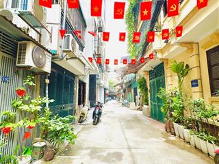 Bán nhà phân lô giải phóng  thang máy  ô tô đỗ cửa  46m x 6 tầng  chỉ 13.5 tỷ
