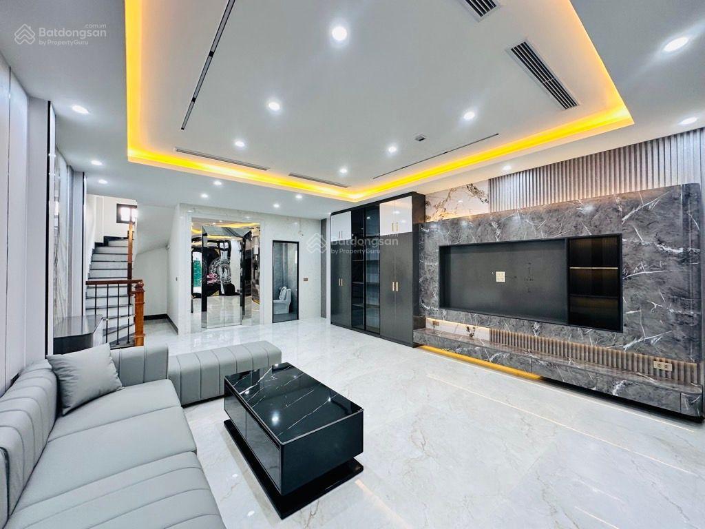 Bán nhà phân lô hai bà trưng 60m 6 tầng thang máy ô tô vào nhà giá 16 tỷ