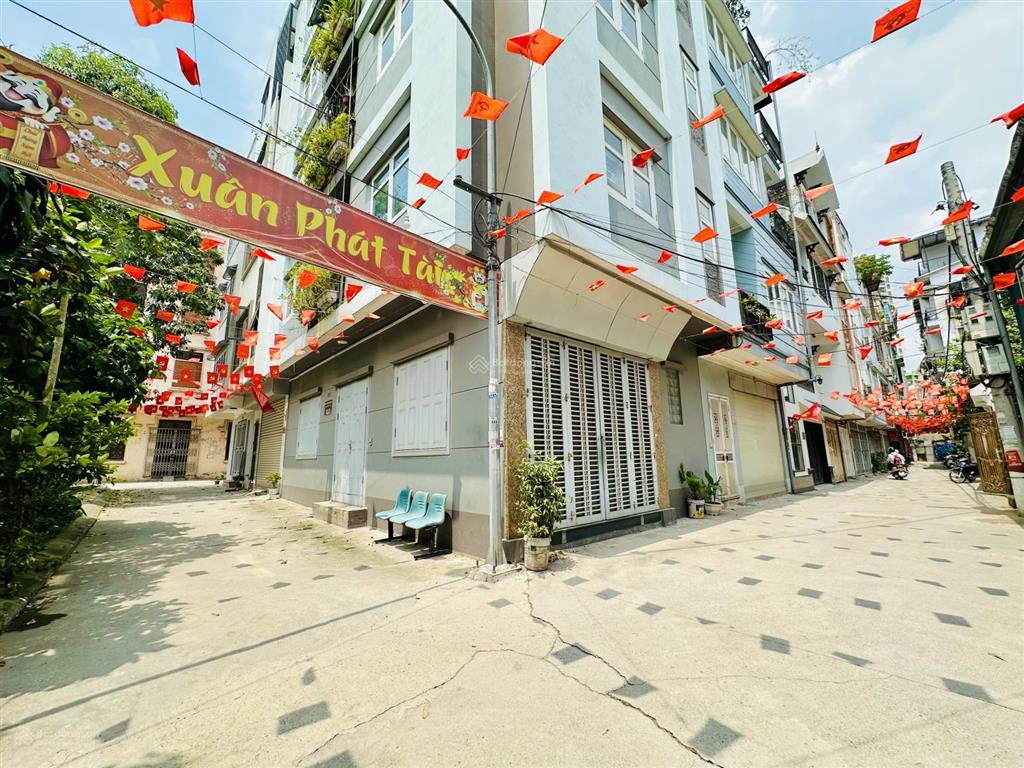 Bán nhà phân lô hai bà trưng 60m 6 tầng thang máy ô tô vào nhà giá 16 tỷ