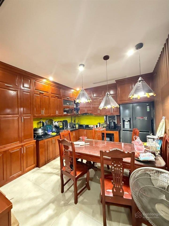 Bán nhà phân lô lĩnh nam gara ô tô 50m², 6 tầng 12.8 tỷ