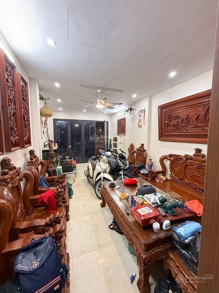 Bán nhà phân lô lĩnh nam gara ô tô 50m², 6 tầng 12.8 tỷ