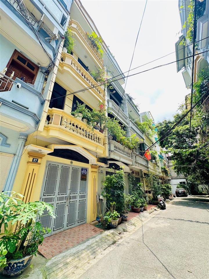 Bán gấp nhà phân lô kim đồng hoàng mai ô tô đỗ cửa, vào nhà 60m² 15.5 tỷ
