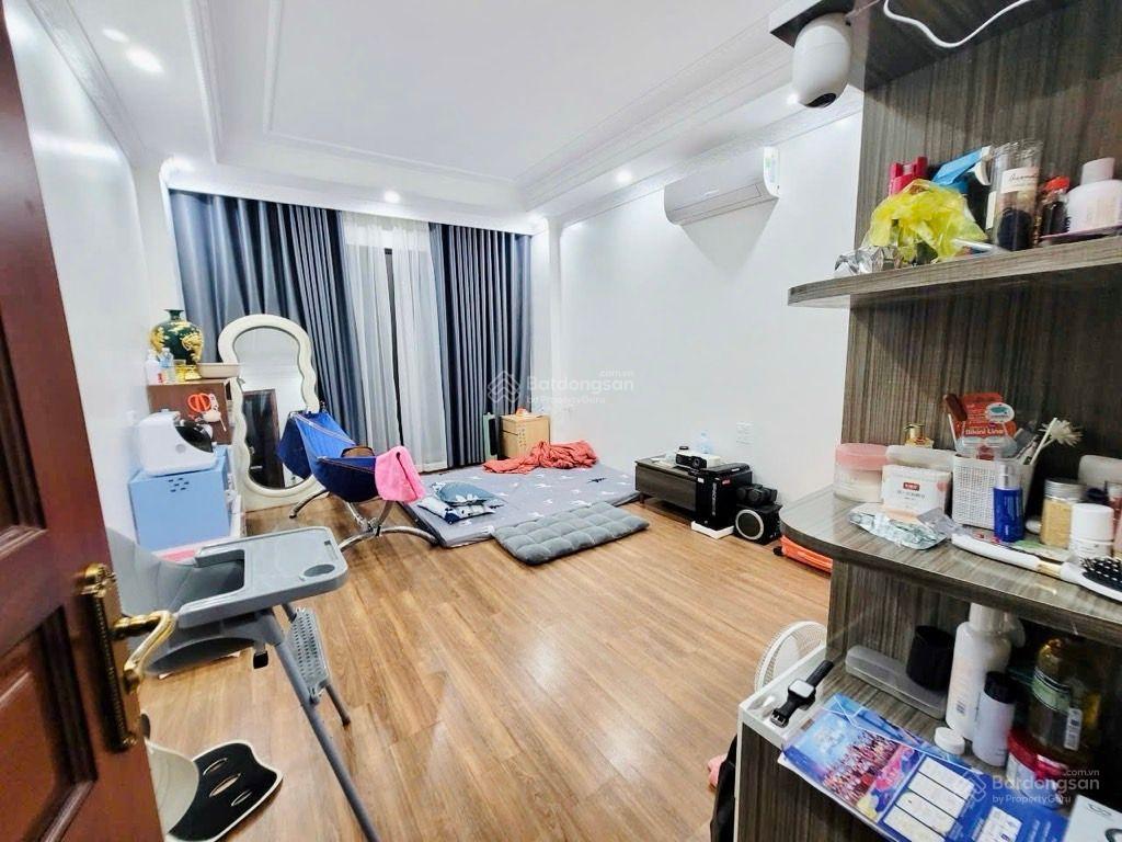 Bán nhà phân lô giáp bát ô tô đỗ cửa 48m2  5 tầng 14.8 tỷ