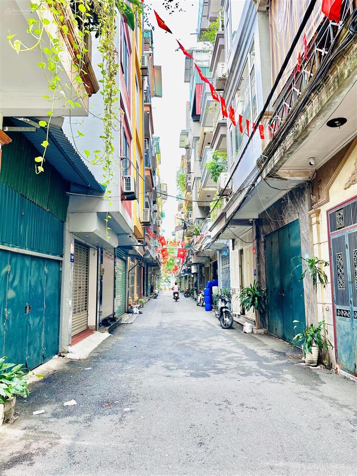 Bán nhà phân lô trương định ô tô vào nhà 45m giá 15 tỷ
