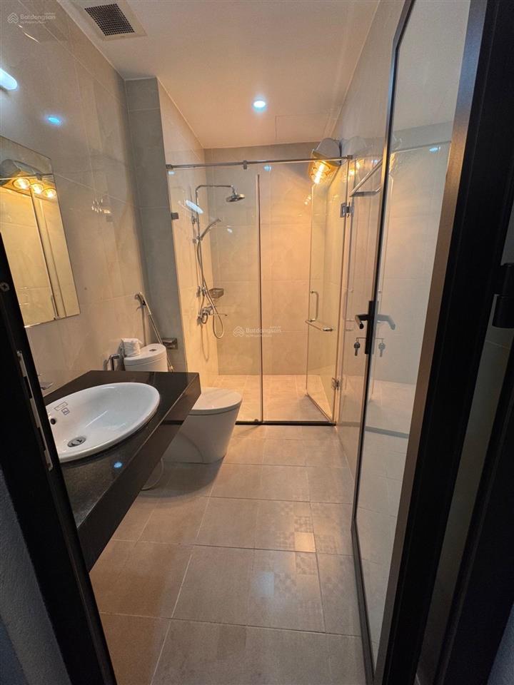 Bán nhà phân lô giải phóng ô tô tránh 48m2, giá 15,8 tỷ