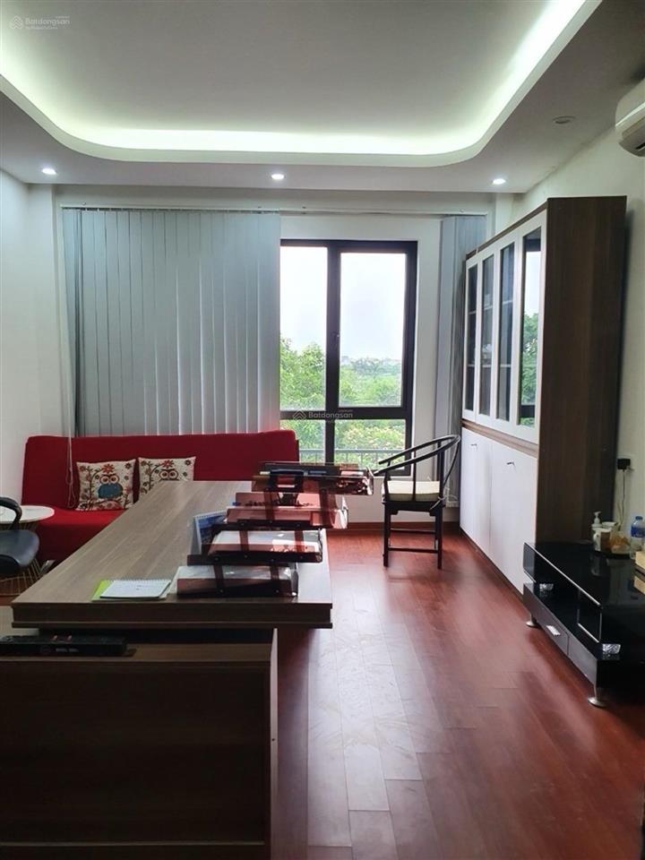 Bán nhà phân lô lương khánh thiện ô tô vào nhà 45m² giá 14,6 tỷ