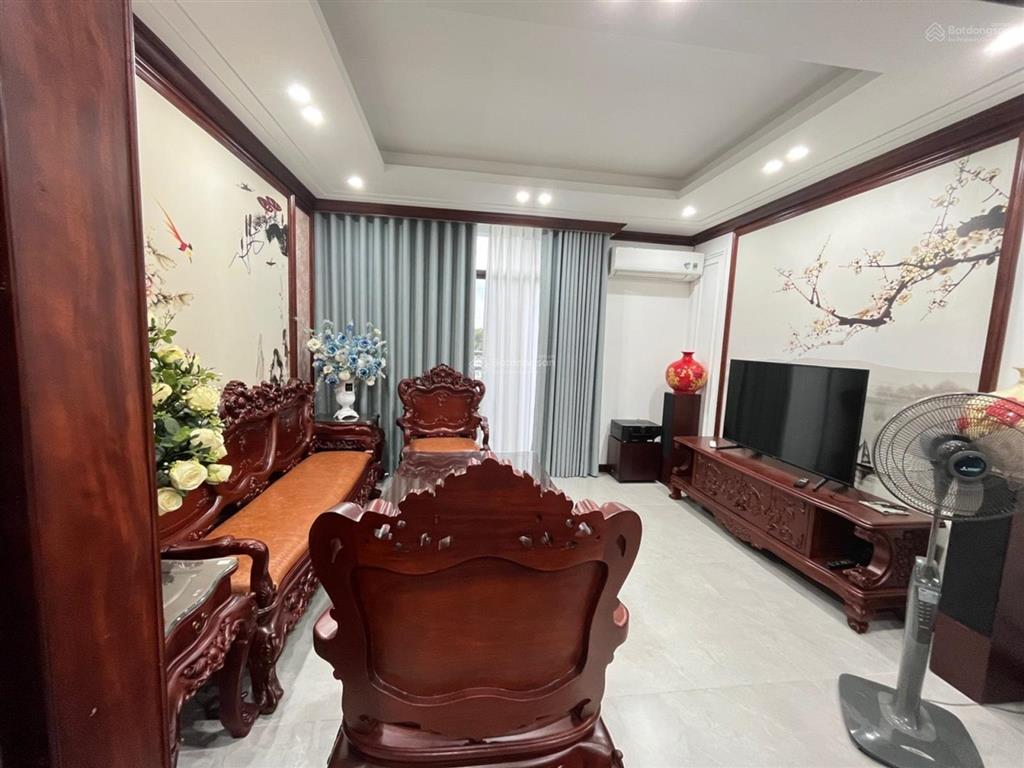 Bán nhà phân lô kim đồng ô tô vào nhà 48m² giá 15,4 tỷ