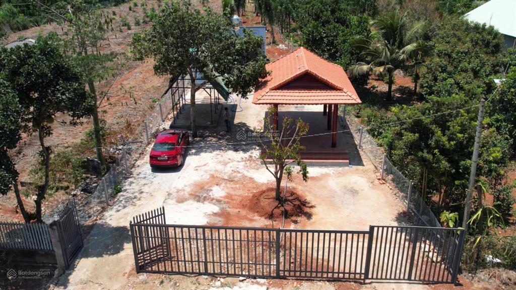 Cần bán nhà vườn mặt tiền tl329 với 898m2 có 300m2 thổ cư giá rẻ hoà hội, xuyên mộc