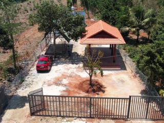 Cần bán nhà vườn mặt tiền tl329 với 898m2 có 300 thổ cư giá rẻ hoà hội, xuyên mộc