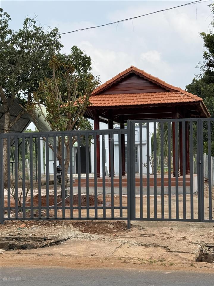 Cần bán nhà vườn mặt tiền tl329 với 898m2 có 300m2 thổ cư giá rẻ hoà hội, xuyên mộc