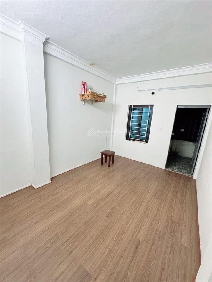 Bán nhà riêng tại nam dư thông tây trà , hoàng mai . 25m2 giá 5,45 tỷ. cực hiếm trong tầm giá.