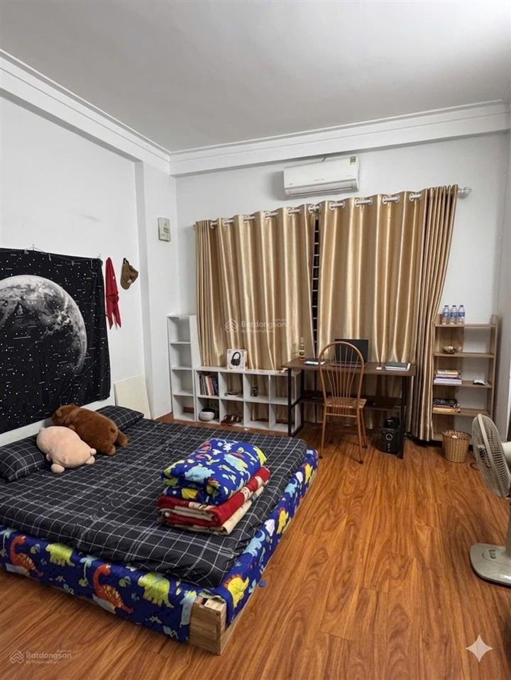 Bán nhà riêng tại yên duyên, tam trinh . ô tô vào nhà. 42m2  giá 10.8 tỷ . sổ hoa hậu. nhà cực đẹp