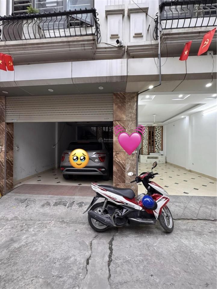 Bán nhà riêng tại yên duyên, tam trinh . ô tô vào nhà. 42m2  giá 10.8 tỷ . sổ hoa hậu. nhà cực đẹp
