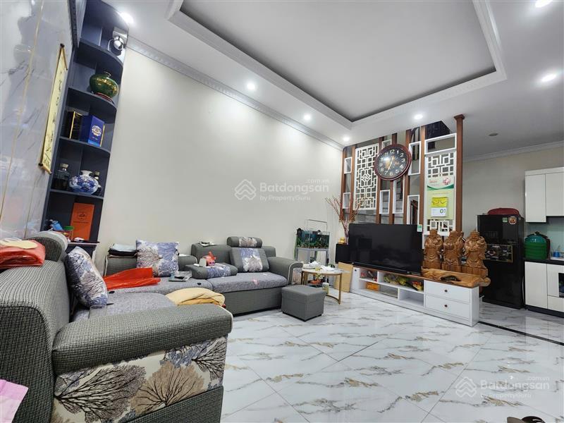 Bán nhà phố hoàng mai  trương định. 43.8m2 * 5 tầng, giá 7.85 tỷ. nhà đẹp, an sinh tuyệt vời