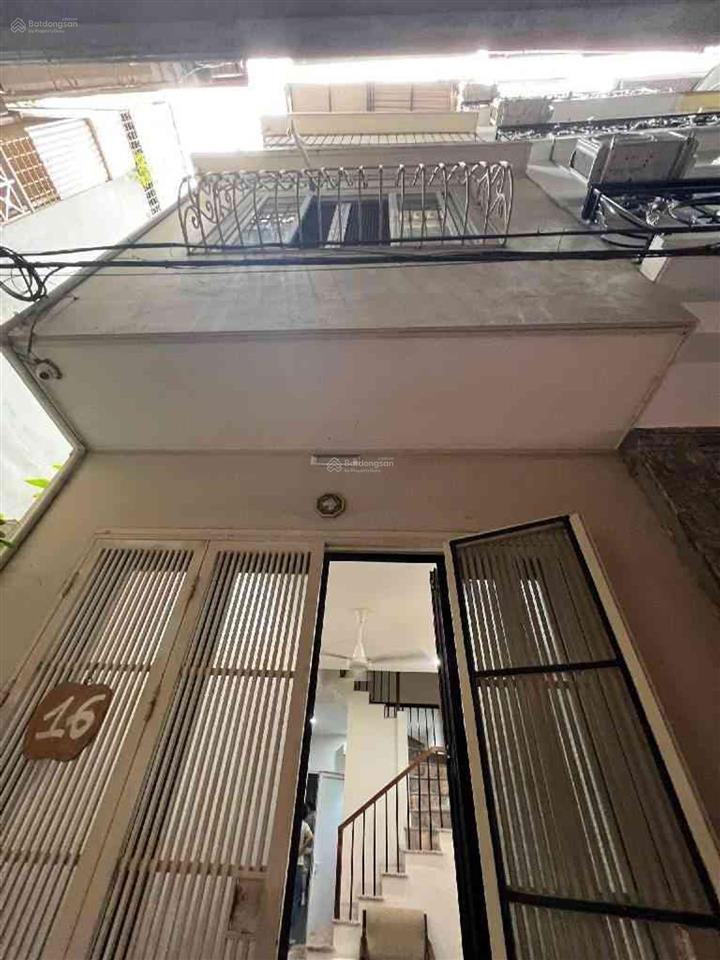 Bán nhà riêng tại yên lạc, hai bà trưng 40m². 20m ra ô tô tránh. phân lô siêu đẹp, giá 11.9 tỷ.