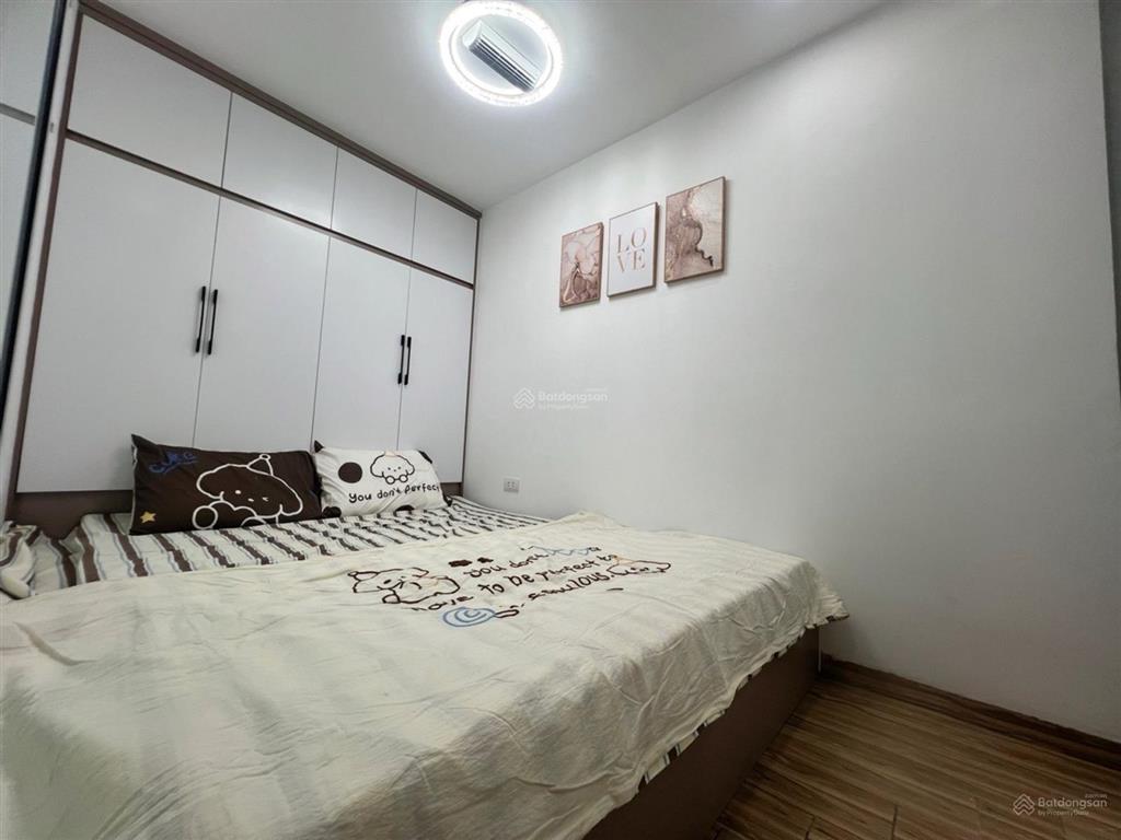 Bán nhà phố mạc thị bưởi, minh khai. 3,98 tỷ, 18m2, đẹp, sổ đỏ chính chủ, không quy hoạch.