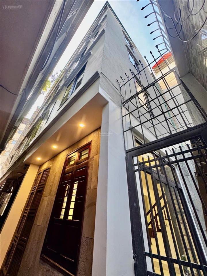 Bán nhà phố hoàng mai thông sang nguyễn đức cảnh. lô góc, 30m2 * 5 tầng, 10m ra ô tô. cực đẹp.