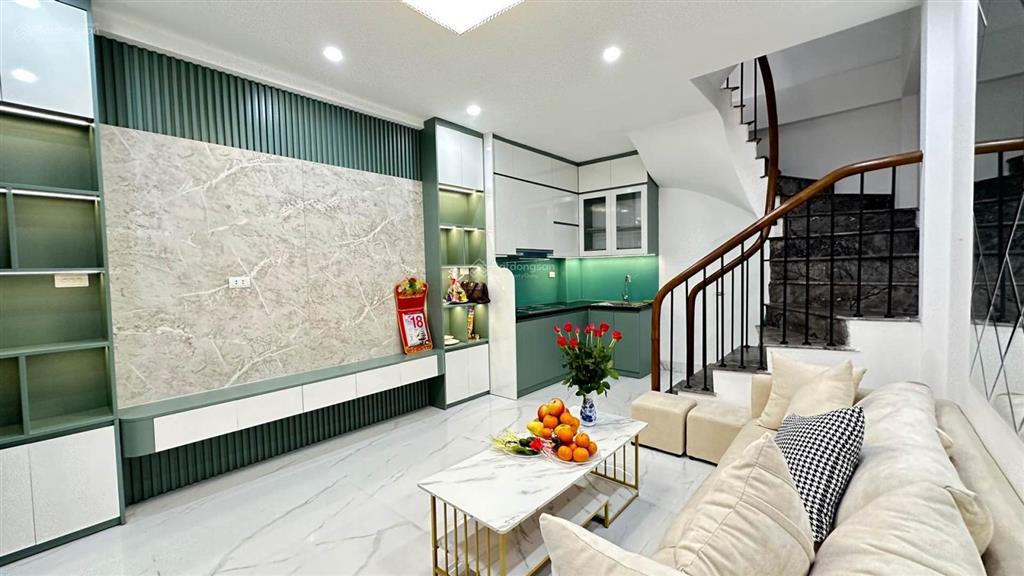 Bán nhà vĩnh hưng  hoàng mai. 25m2*6 tầng. đẹp long lanh, ngõ rộng gần phố, giá 5,98 tỷ.