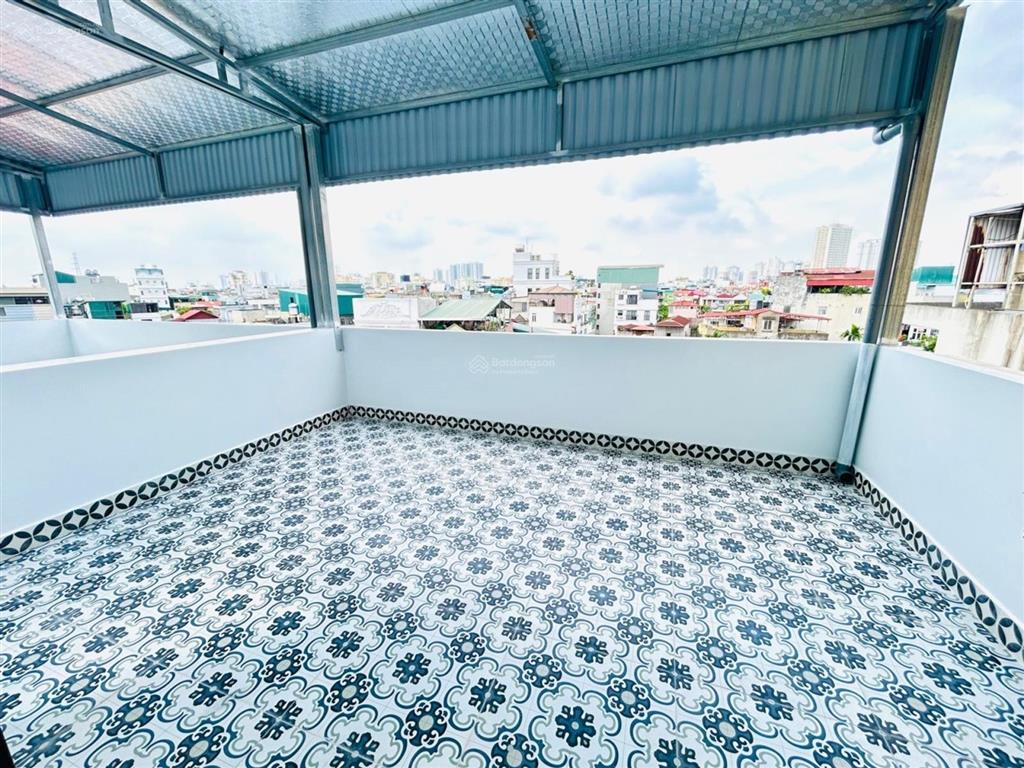 Bán nhà nguyễn chính, tân mai, 50m2, 6 tầng thang máy. mới koong, 10m ra ô tô tránh. giá 13.8 tỷ.
