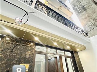 Bán nhà nguyễn chính, tân mai, 50m2, 6 tầng thang máy. mới koong, 10m ra ô tô tránh. giá 13.8 tỷ.