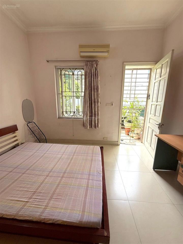 Bán nhà trương định, hoàng mai, 52m2, 4 tầng dân xây, ô tô đỗ cửa, 2 mặt ngõ trước sau. giá 12.6 tỷ