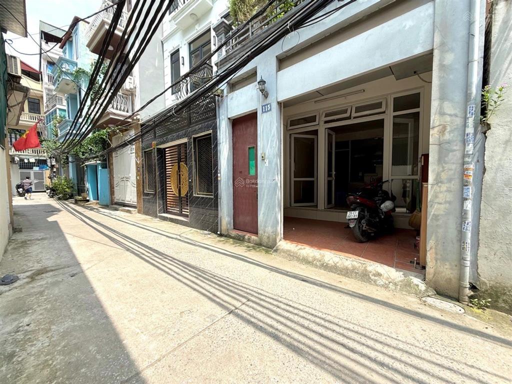 Bán nhà trương định, hoàng mai, 52m2, 4 tầng dân xây, ô tô đỗ cửa, 2 mặt ngõ trước sau. giá 12.6 tỷ