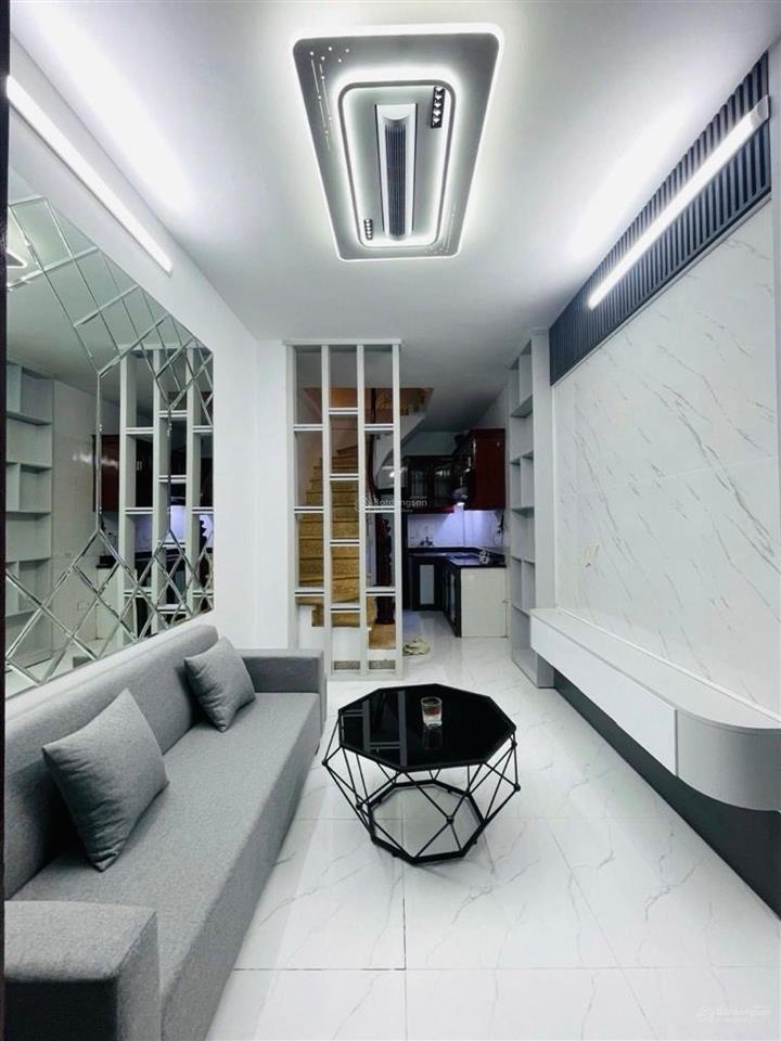 Bán nhà trương định, 5 tầng dân xây, an sinh tuyệt vời giá 5.95 tỷ (không quy hoạch). sổ đẹp.