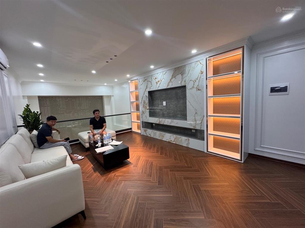 Bán nhà kim ngưu, hbt, 48m2 * 7 tầng thang máy, ngõ thông rộng, mới koong, giá 16 tỷ.