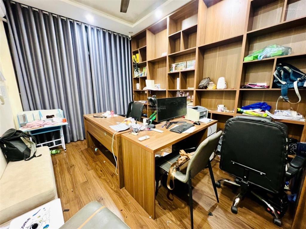 Bán nhà mai động  đền lừ  37/42m2. phân lô ô tô, ngõ thông. giá 9,5 tỷ, dân xây siêu đẹp