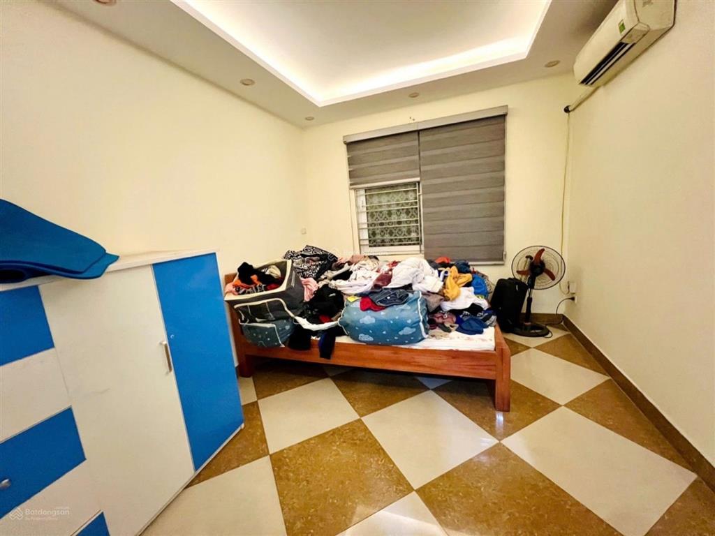 Bán nhà mai động  đền lừ  37/42m2. phân lô ô tô, ngõ thông. giá 9,5 tỷ, dân xây siêu đẹp