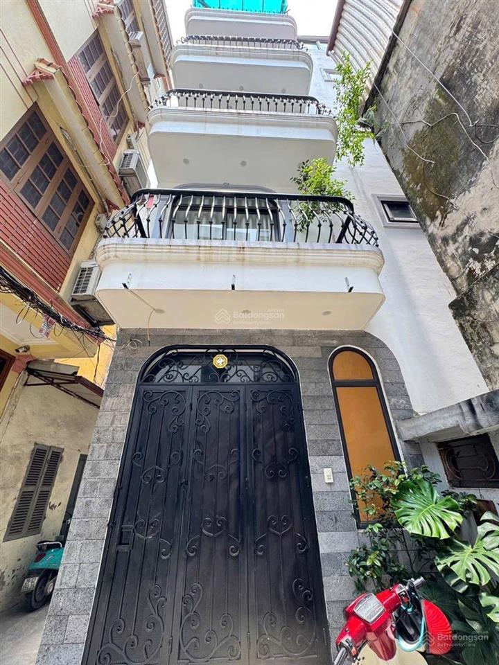 Bán nhà phố đại la  hai bà trưng  1 nhà ra phố, lô góc 3 mặt thoáng, giá 7.7 tỷ , cực đẹp.