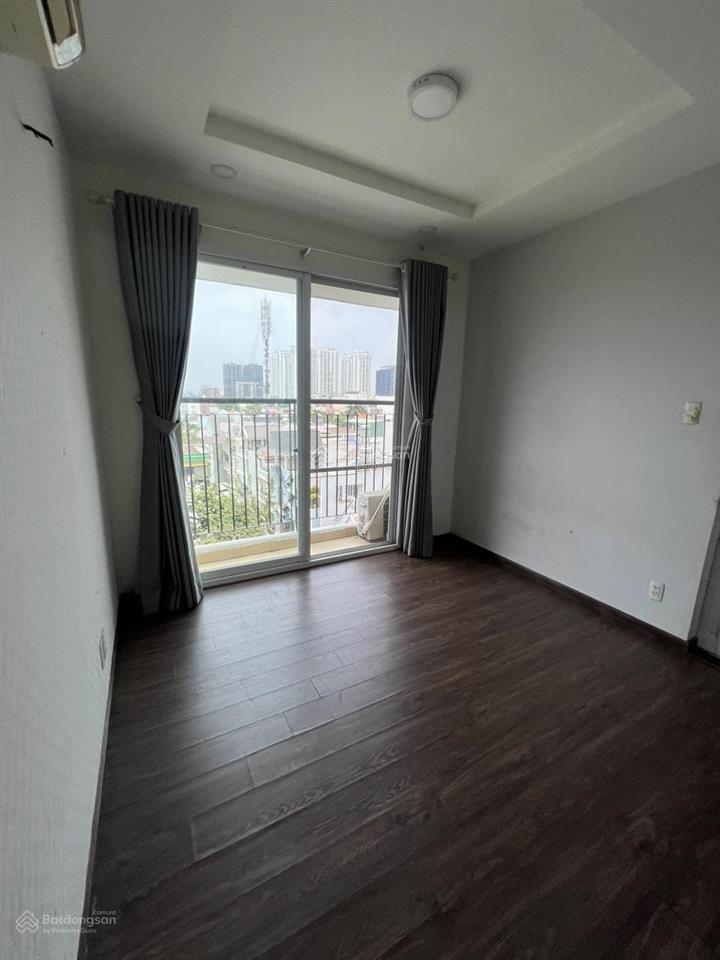 Gấp bán căn hộ hưng phát, 2,9 tỷ, 65m2, 2pn, 2wc, view đẹp, đã có sổ hồng