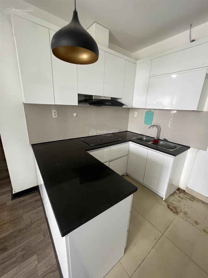 Gấp bán căn hộ hưng phát, 2,9 tỷ, 65m2, 2pn, 2wc, view đẹp, đã có sổ hồng