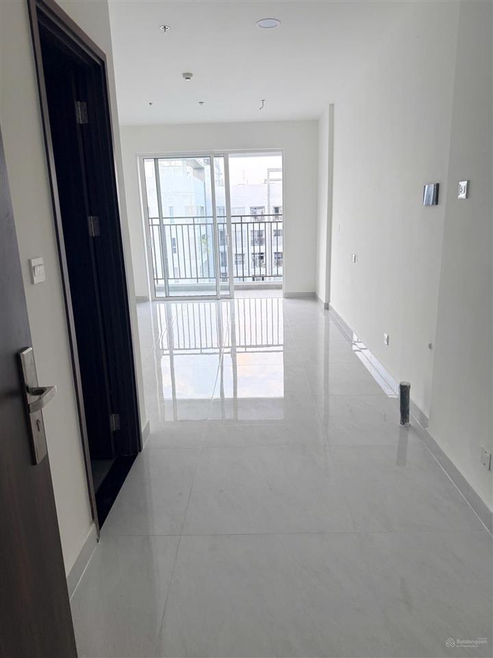 Cần bán căn hộ ot sunrise riverside giá 2,2 tỷ 35m2 nhà trống hiện trạng cđt, cho thuê 7  8 triệu