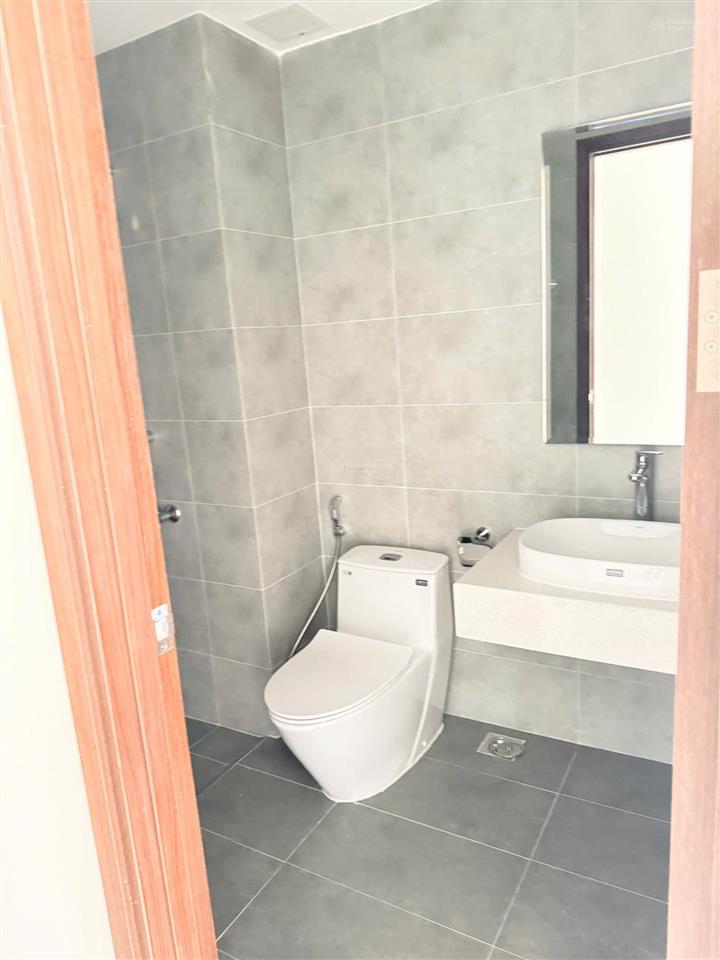 Cần bán căn hộ ot sunrise riverside giá 2,2 tỷ 35m2 nhà trống hiện trạng cđt, cho thuê 7  8 triệu