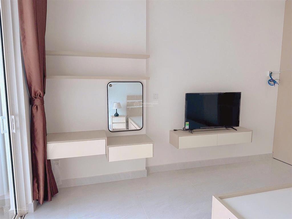 Cho thuê sunrise riverside full nội thất giá 9,5 triệu miễn phí quản lý  0934 403 *** vào ở liền