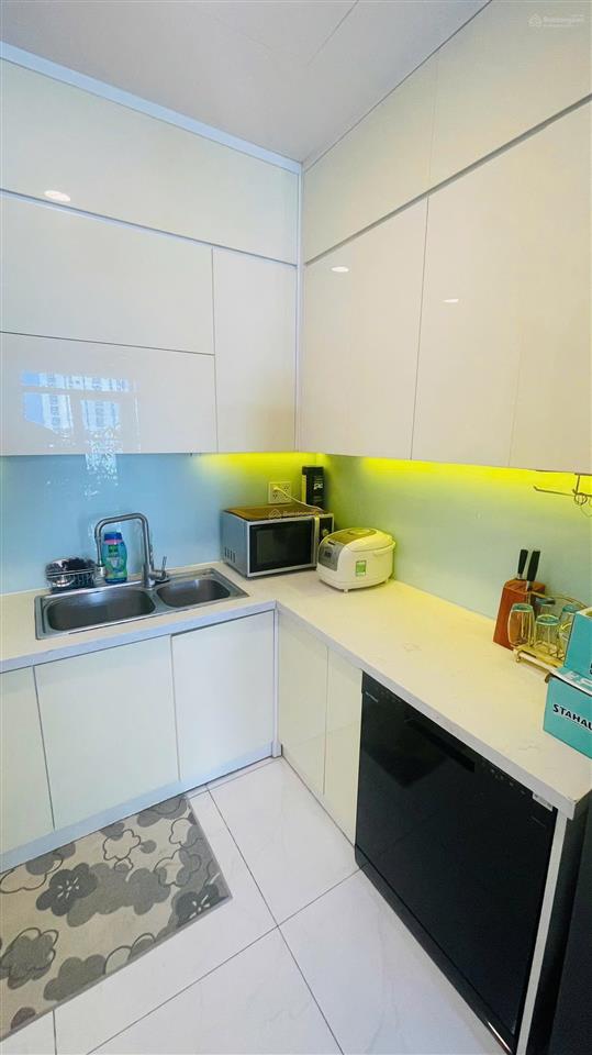 Cho thuê cc dragon hill 2, giá 10 triệu, 70m2, 2pn, 2wc đầy đủ nội thất, dọn vào ở ngay