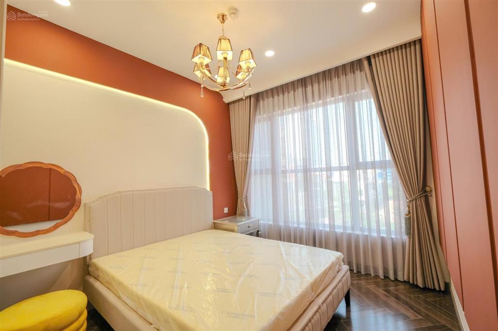 Cho thuê ch 2pn, 2wc, 75m2, 10 triệu tại hưng phát silver star, đầy đủ nội thất, dọn vào ở ngay