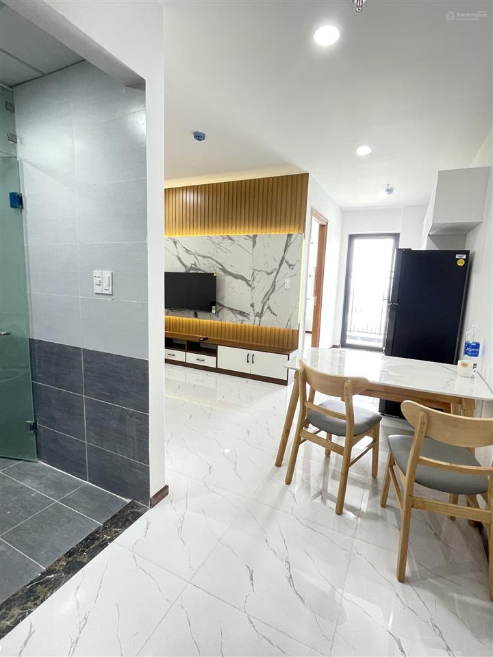 Cho thuê 2pn 2wc giá 9 triệu cc hưng phát 1 đầy đủ nội thất, tiện ích ngoại khu đỉnh nóc kịch trần