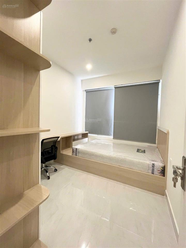 Cho thuê 2pn 1wc giá 9 triệu cc hưng phát silver star đầy đủ nội thất, xem nhà dễ, ở được liền
