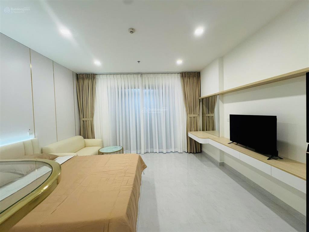Bán gấp căn hộ lavida plus 27m2 giá 1.9 tỷ bao sang tên. nhà hoàn thiện cơ bản, cho thuê 8 triệu