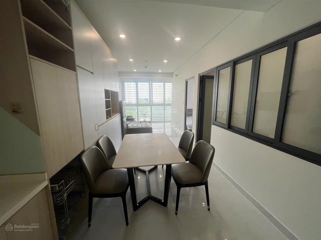 Cho thuê 1pn 1wc giá 8 triệu cc hưng phát silver star đầy đủ nội thất, phòng riêng. có pass xem nhà