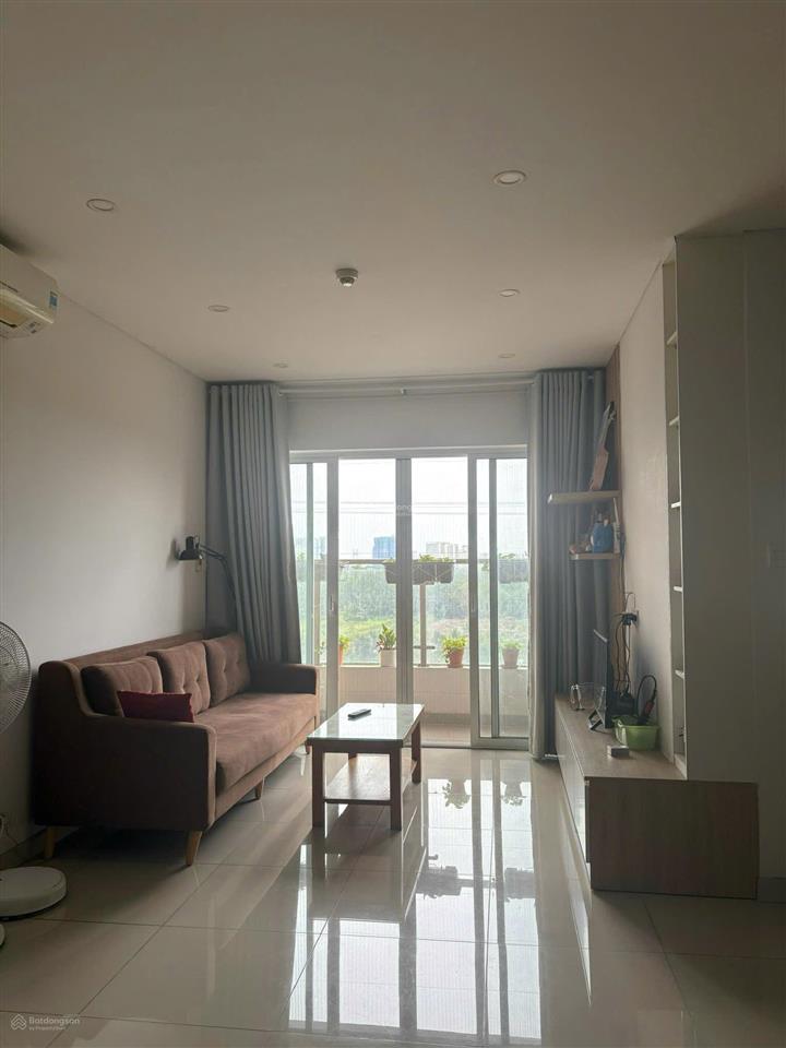 Bán căn hộ 2pn, 2wc dragon hill 2, giá 4,3 tỷ, 70m2 giá hời khu  đầy đủ nội thất vào ở ngay